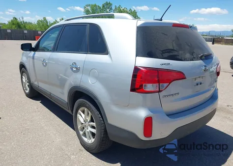 2014 Kia Sorento Lx z USA, uszkodzony, nr VIN 5XYKTCA63EG544532